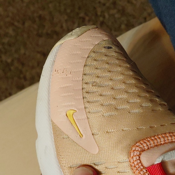 Nike Air Max 270 Cream Multi-Color Swoosh Sneakers - Picture 11 of 11